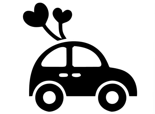 Auto mit Herzluftballons Hochzeit